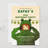 かわいいガールウィンググリーンカエルフード付スケッチ誕生日 招待状 (正面)