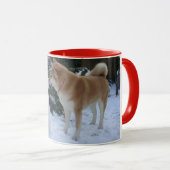 かわいいキスをする秋田雪だるまスノードッグ マグカップ (正面右)