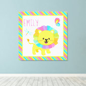 かわいいキッズレインボーライオンカラフルオンストライプパタン キャンバスプリント (インサイチュ (ウッドフロア))