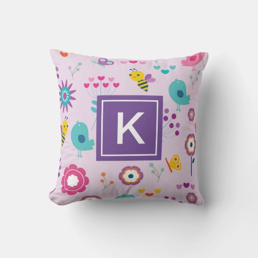 かわいいキッズ春フローラとカスタムモノグラム クッション (正面)