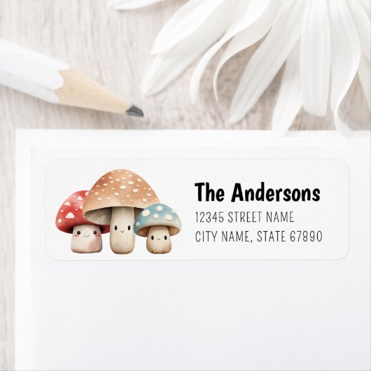 かわいいキノコの家族の差出人住所ラベル ラベル (インサイチュ)