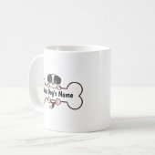 かわいいキャラクターの子犬の骨のカスタム名入り コーヒーマグカップ (正面左)