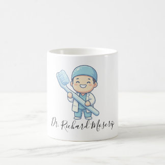 かわいいキャラクターの歯医者マグカップデザイン - 巨大な歯ブラシ コーヒーマグカップ