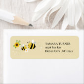 かわいいキャラクターママとビーの赤ちゃんシャワー ラベル (インサイチュ)