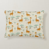 かわいいキリンと木の継ぎ目のない模様、ヴィン アクセントクッション (裏面)