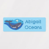 かわいいクジラと子牛お洒落の漫画パーソナライズされた ラベル (デザイン1)