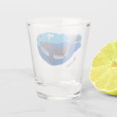 かわいいクジラと子牛のお洒落漫画 ショットグラス (裏面)