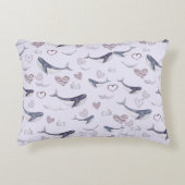 かわいいクジラの子どものパターン,雲とハート アクセントクッション (正面)