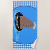 かわいいクマかわいい魚釣り漫画イラストレーション ビーチタオル (正面)