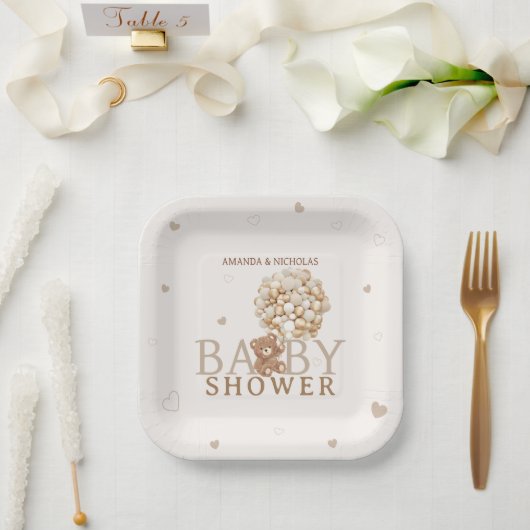 かわいいクマのハートベージュライトブラウンベビーシャワー ペーパープレート (ウェディング)