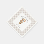 かわいいクマの女の子の赤ちゃんシャワーを待つことができる スタンダードカクテルナプキン (角)