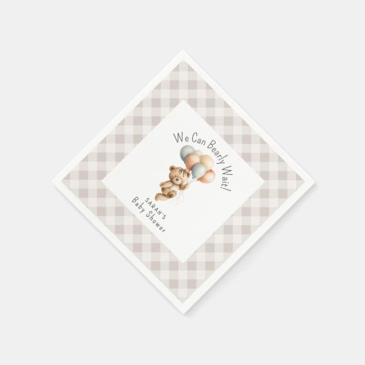 かわいいクマの女の子の赤ちゃんシャワーを待つことができる スタンダードカクテルナプキン (角)