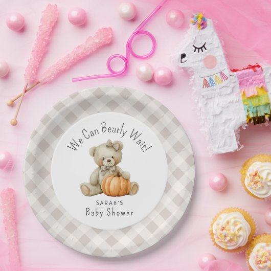 かわいいクマの女の子の赤ちゃんシャワーを待つことができる ペーパープレート (パーティー)