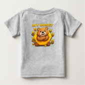 かわいいクマの黄色いハニカム抱擁 ベビーTシャツ (裏面)