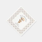 かわいいクマ男の子の赤ちゃんシャワーを待つことができる スタンダードカクテルナプキン (角)