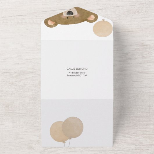 かわいいクマ私たちは良く待つことができジェンダー赤ちゃんシャワー オールインワン招待状 (外側)