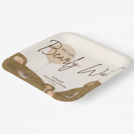 かわいいクマ私たちは良く待つことができジェンダー赤ちゃんシャワー ペーパープレート (傾斜あり)