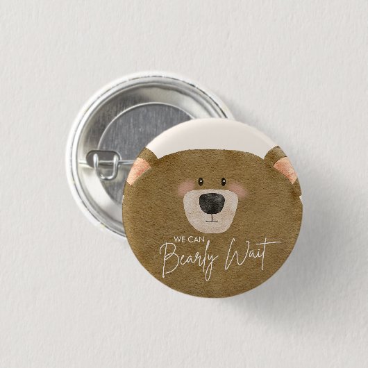 かわいいクマ私たちは良く待つことができジェンダー赤ちゃんシャワー 缶バッジ (正面&裏面)