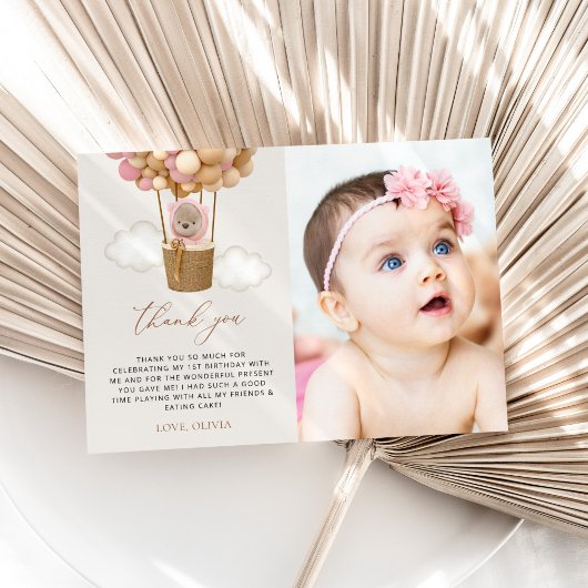 かわいいクマ、ピンク色のバルーン、第1誕生日 サンキューカード