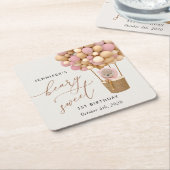 かわいいクマ、ピンク色のバルーン、第1誕生日 スクエアペーパーコースター (アングル)