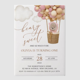 かわいいクマ、ピンク色のバルーン、第1誕生日 ベラム紙招待状