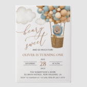 かわいいクマ、青いバルーン、最初の誕生日 ベラム紙招待状 (正面)