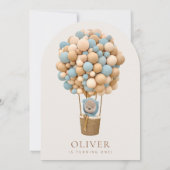 かわいいクマ、青いバルーン、最初の誕生日 招待状 (裏面)