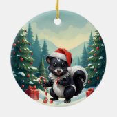 かわいいクリスマスのスカンクのキャラクター セラミックオーナメント (裏面)