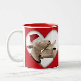 かわいいクリスマスのヤギのカップル ツートーンマグカップ