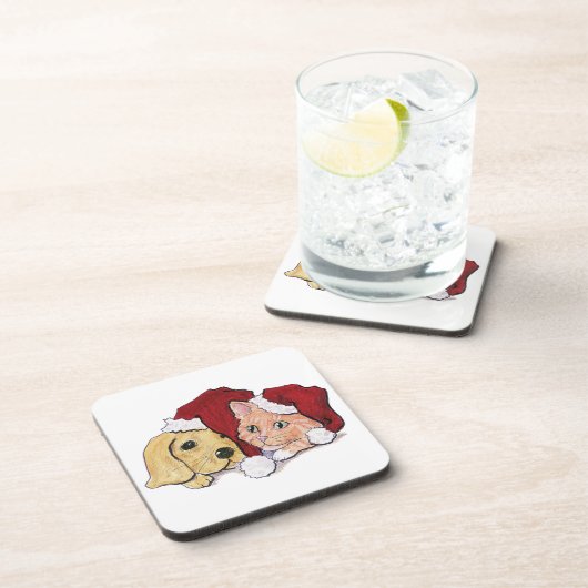 かわいいクリスマスのラブラドール子犬とオレンジ色のタビー猫 コースター (右側)