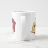 かわいいクリスマスのラブラドール子犬とオレンジ色のタビー猫 ジャンボコーヒーマグカップ (裏面)