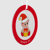 かわいいクリスマスエルフ、赤と白のカスタムネーム オーナメント (正面)