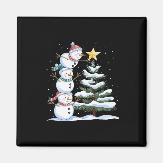 かわいいクリスマスツリーを飾る3人の雪だるま マグネット (正面)
