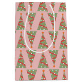 かわいいクリスマスツリーホリデーパターンピンクグリーンレッド ミディアムペーパーバッグ (正面)