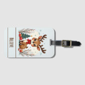 かわいいクリスマストナカイのシーン 雪の森 ラゲッジタグ (正面横)
