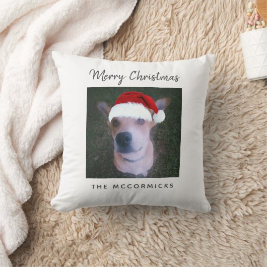 かわいいクリスマスドッグの写真のパーソナライズされた家族名 クッション (ブランケット)