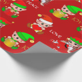 かわいいクリスマス小人オンレッド ラッピングペーパー (角)