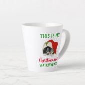 かわいいクリスマス映画鑑賞ヴィンテージ カフェラテマグ (右アングル)