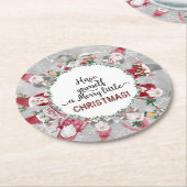 かわいいクリスマス格言サンタ帽子ホリーレッドグレー ラウンドペーパーコースター (アングル)