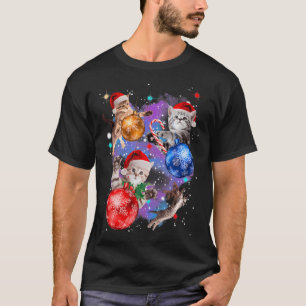 かわいいクリスマス猫たち宇宙オーナメント Tシャツ