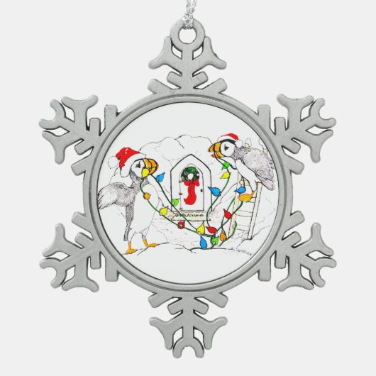 かわいいクリスマス飾パフィン小屋 スノーフレークピューターオーナメント (正面)