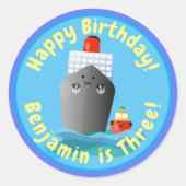 かわいいクルーズ船タグボート漫画イラストレーション ラウンドシール (正面)