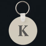 かわいいグモノグラムのレイ キーホルダー<br><div class="desc">キーチェーンの両側にグレーのイニシャルを施した可愛いキーチスタイリッシュェイン。今すぐカスタムイニシャルモノグラムを追加する。</div>