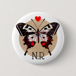 かわいいグランジヴィンテージ蝶とハートモノグラムの 缶バッジ