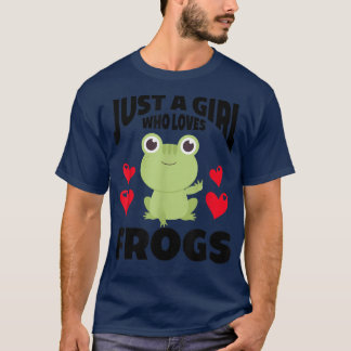 かわいいグリーンカエルのコスチュウが大好きな女の子 Tシャツ