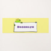 かわいいグリーンカエルのサイン漫画イラストレーション ヨガマット (裏面(横))