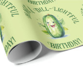 かわいいグリーンカートゥーンピックル誕生日 ラッピングペーパー (ロールコーナー)