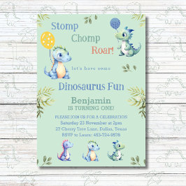 かわいいグリーンボーイ恐竜1歳の誕生日パーティー 招待状