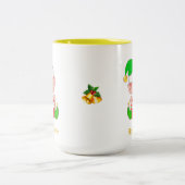 かわいいグリーン小妖精や小人クリスマスプレゼント ツートーンマグカップ (中央)