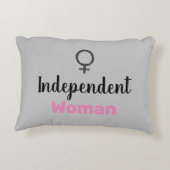 かわいいグレーとピンクの独立女性 アクセントクッション (裏面)